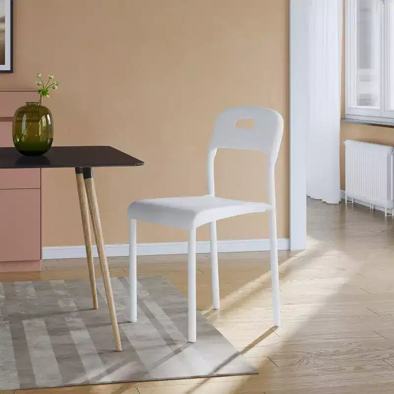 Dining Chairs, Stackable Kitchen Chairs, Plastic Dining Room Chair with Metal Legs, Waterproof & Stain-Resistant, for Indoor and Outdoor, White